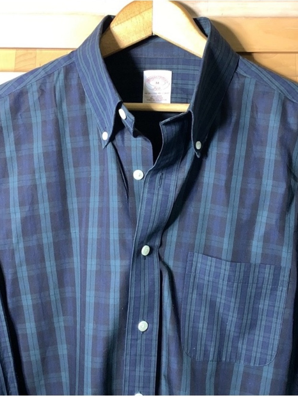 Brooks Brothers (M)